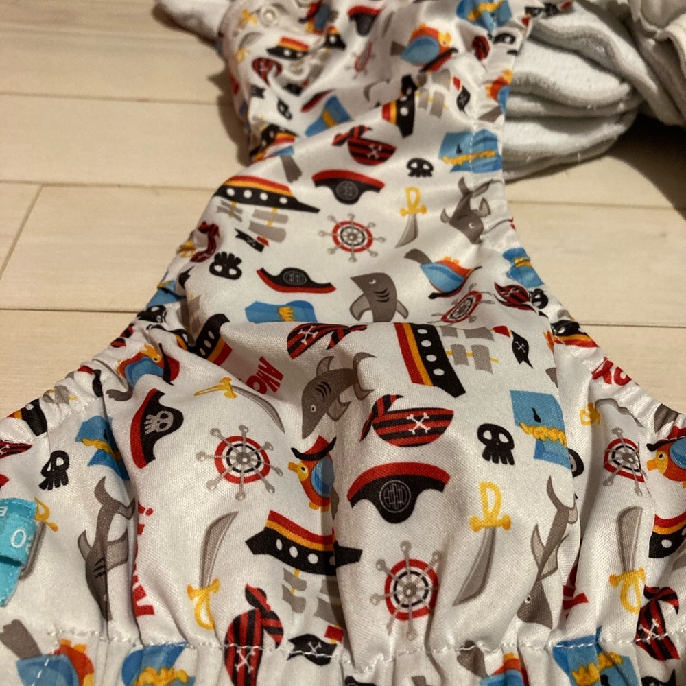 Charlie Banana 6 Cloth Diapers 12 Inserts - Red White Stars, Safari Fun Prints - Picture 6 of 11